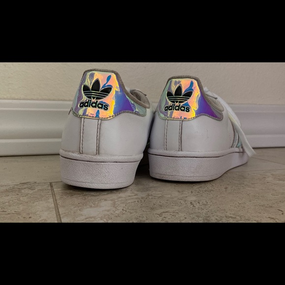 Adidas Superstars Iridescent women's size 7.5 - Picture 2 of 3